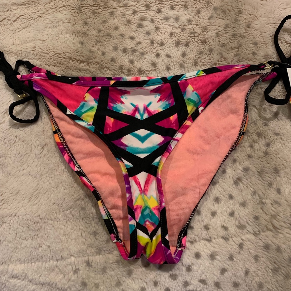 B. Swim Bikini Bottom